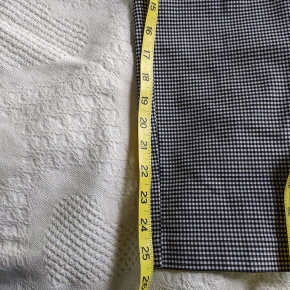 Rachel Zoe check pattern crop pants Sz 8 - Picture 7 of 7